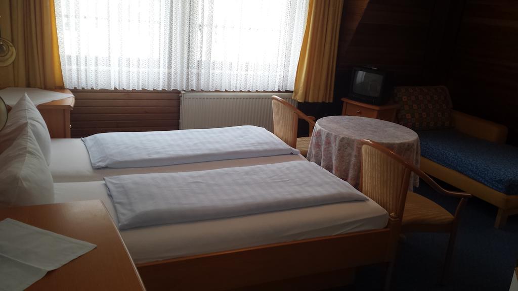 Gartenhotel Kamp-Bornhofen Δωμάτιο φωτογραφία